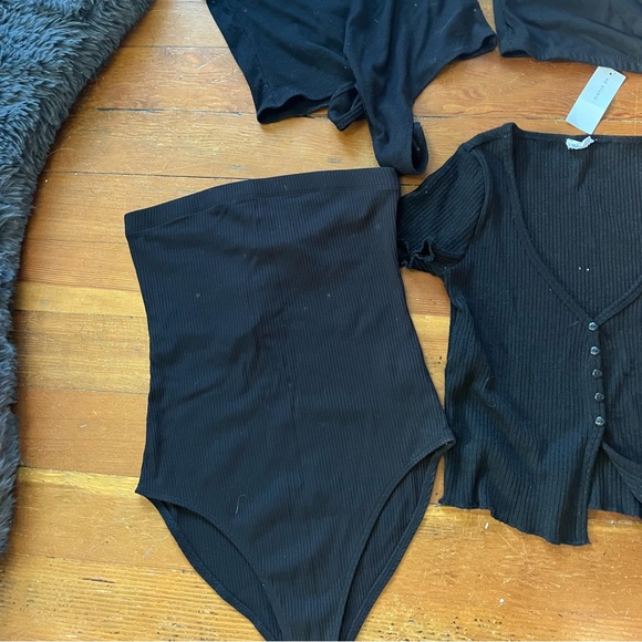 Ladies crop tops and bodysuits - Picture 8 of 8
